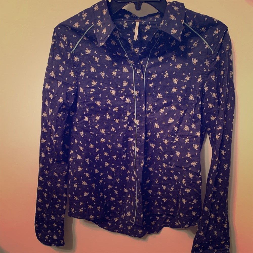 Free People button down